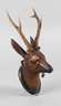 Geschnitzte Jagdtrophäe