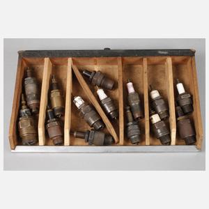 Sammlung historische Zündkerzen
