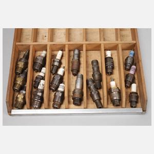 Sammlung historische Zündkerzen
