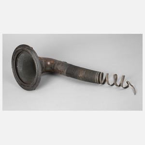 Große Automobilhupe