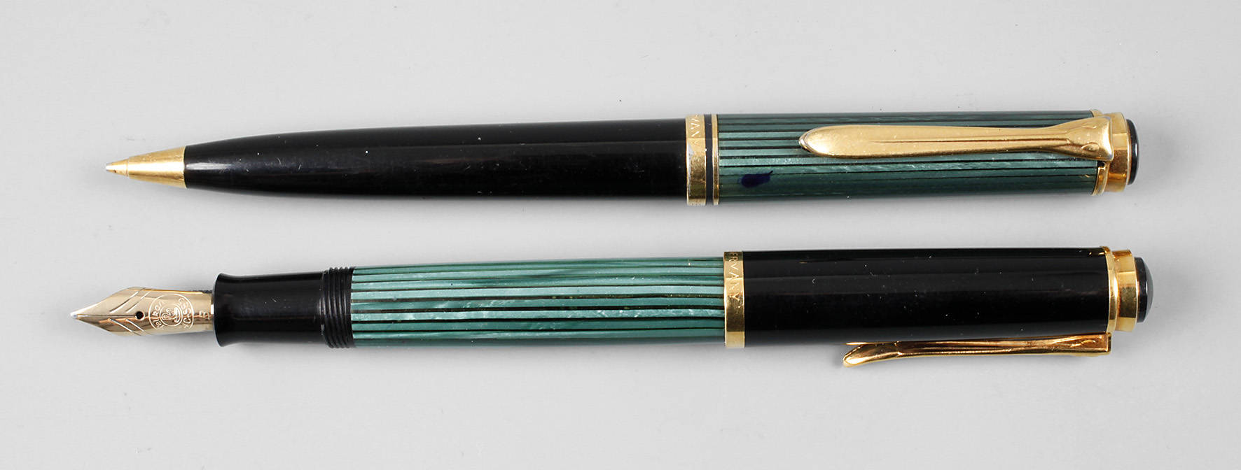 Pelikan Füllfederhalter und Drehbleistift