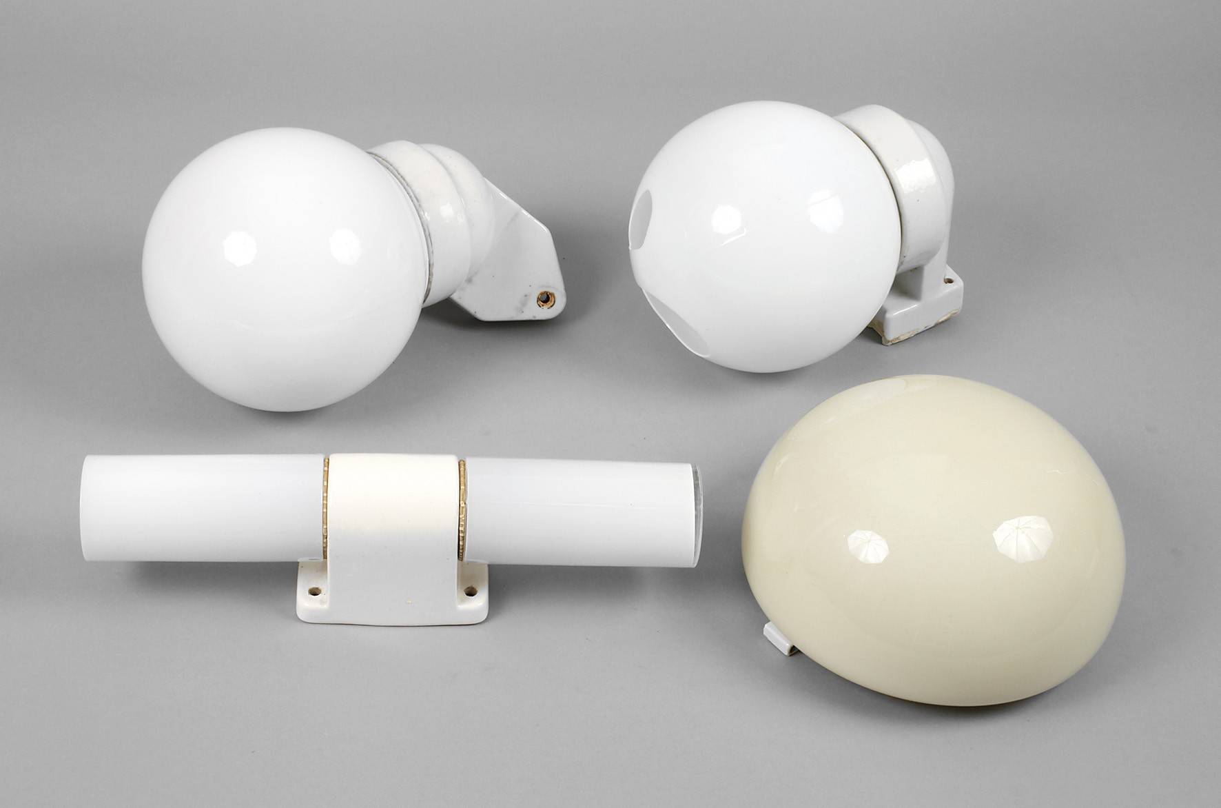 Konvolut Decken- und Wandlampen