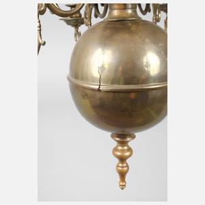 Große Deckenkrone im Barockstil