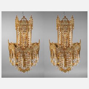 Paar prunkvolle Wandleuchter