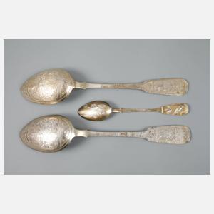 Drei Löffel Russland