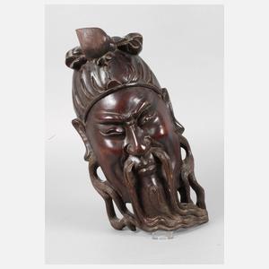 Geschnitzte Wandmaske