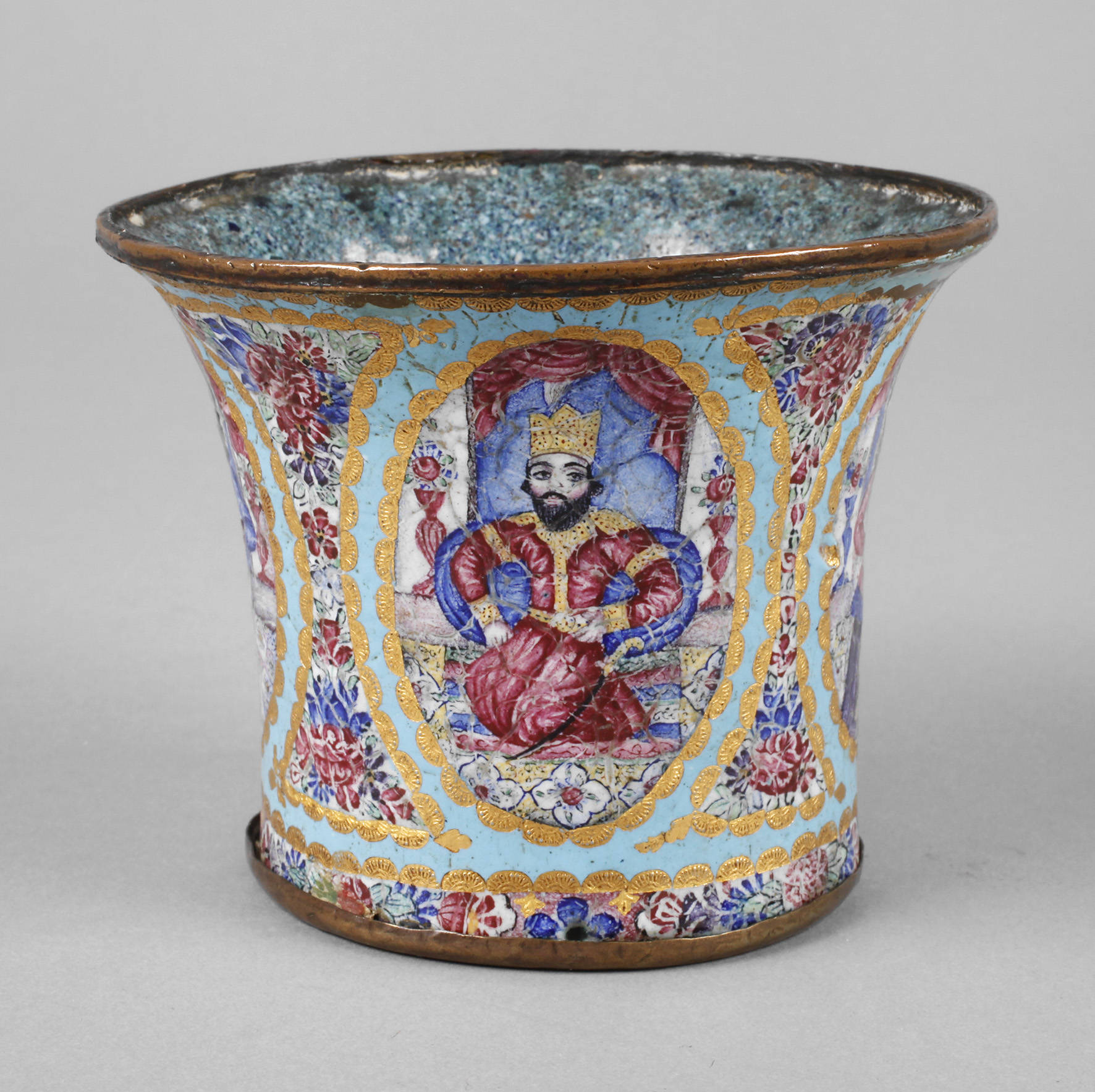 Persischer Emailbecher
