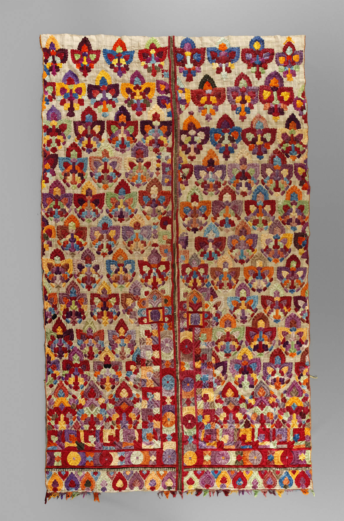 Marokkanische Seidenstickerei