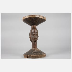 Hocker eines Würdenträgers