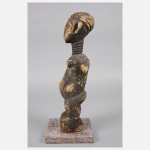 Schnitzerei der Bweme-Gesellschaft