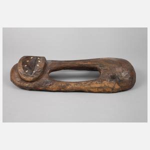 Hohe schwere Wandmaske