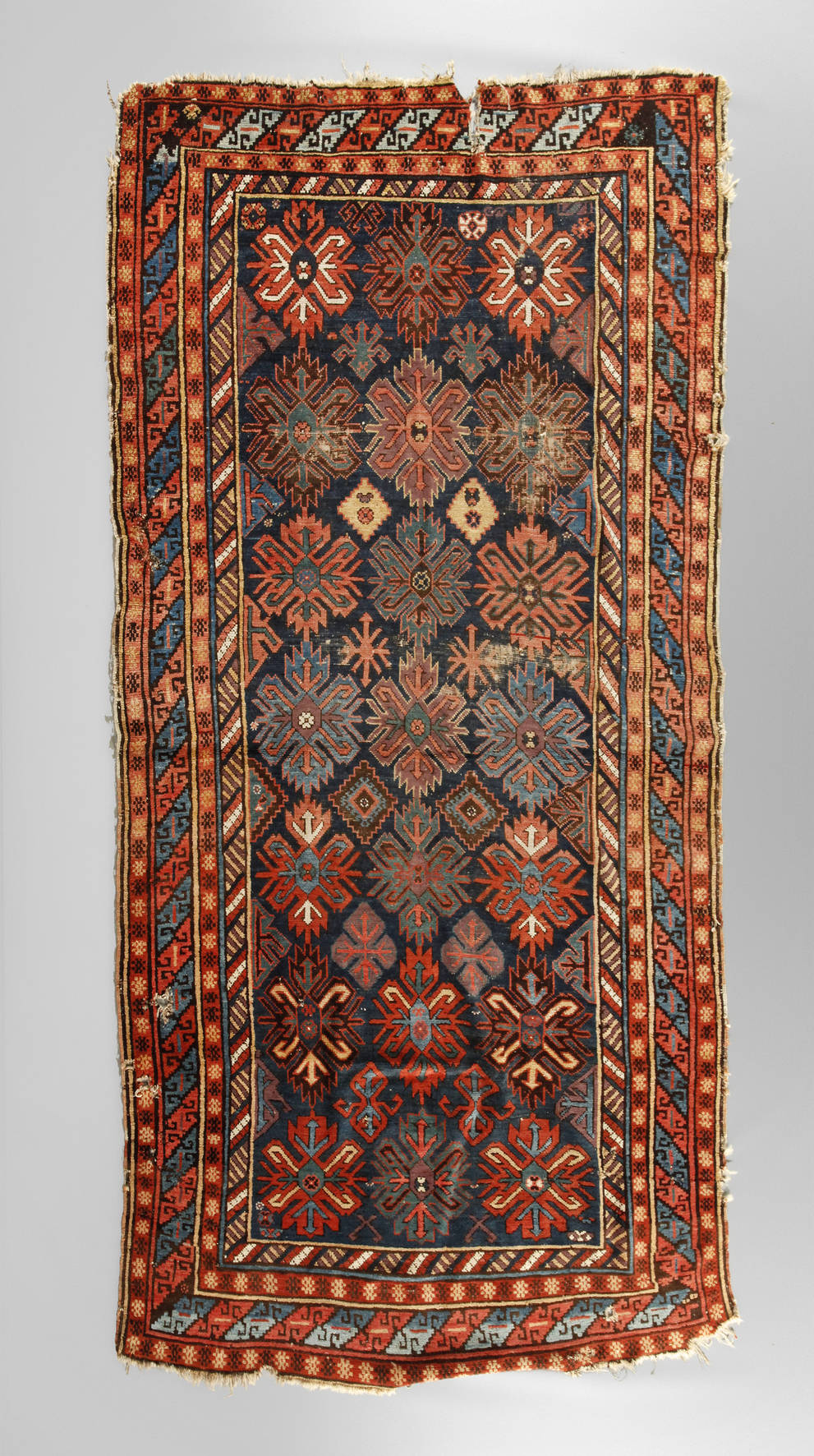Fragment eines Kaukasus Teppichs