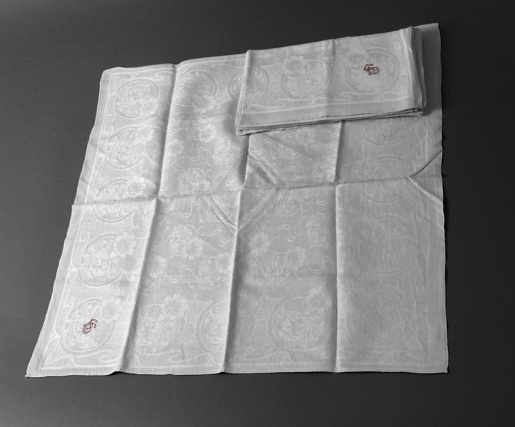 Sechs Servietten Jugendstil