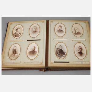 Zwei Fotoalben um 1900