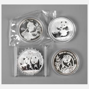 Viermal 10 Yuan Pandas