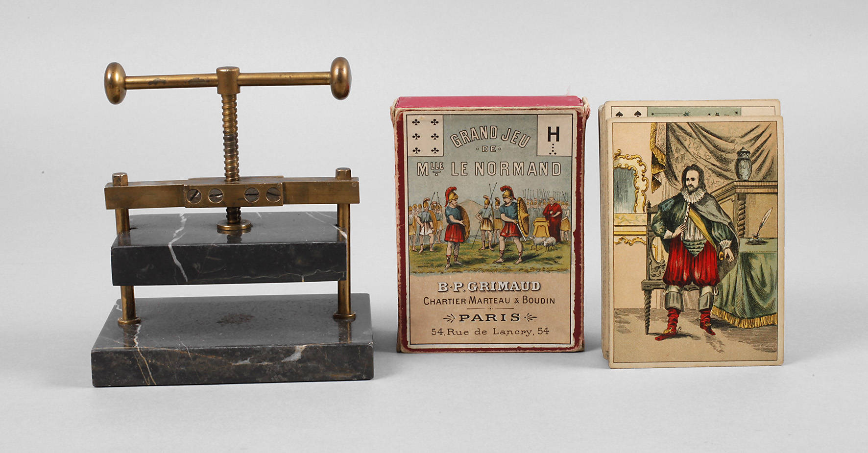 Kartenspiel und Presse