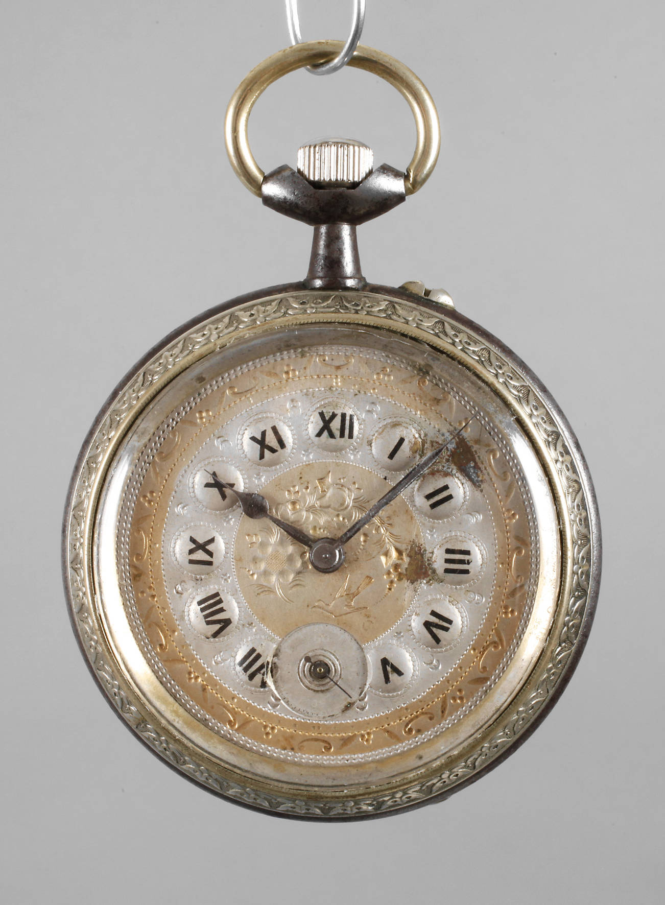 Übergroße Taschenuhr