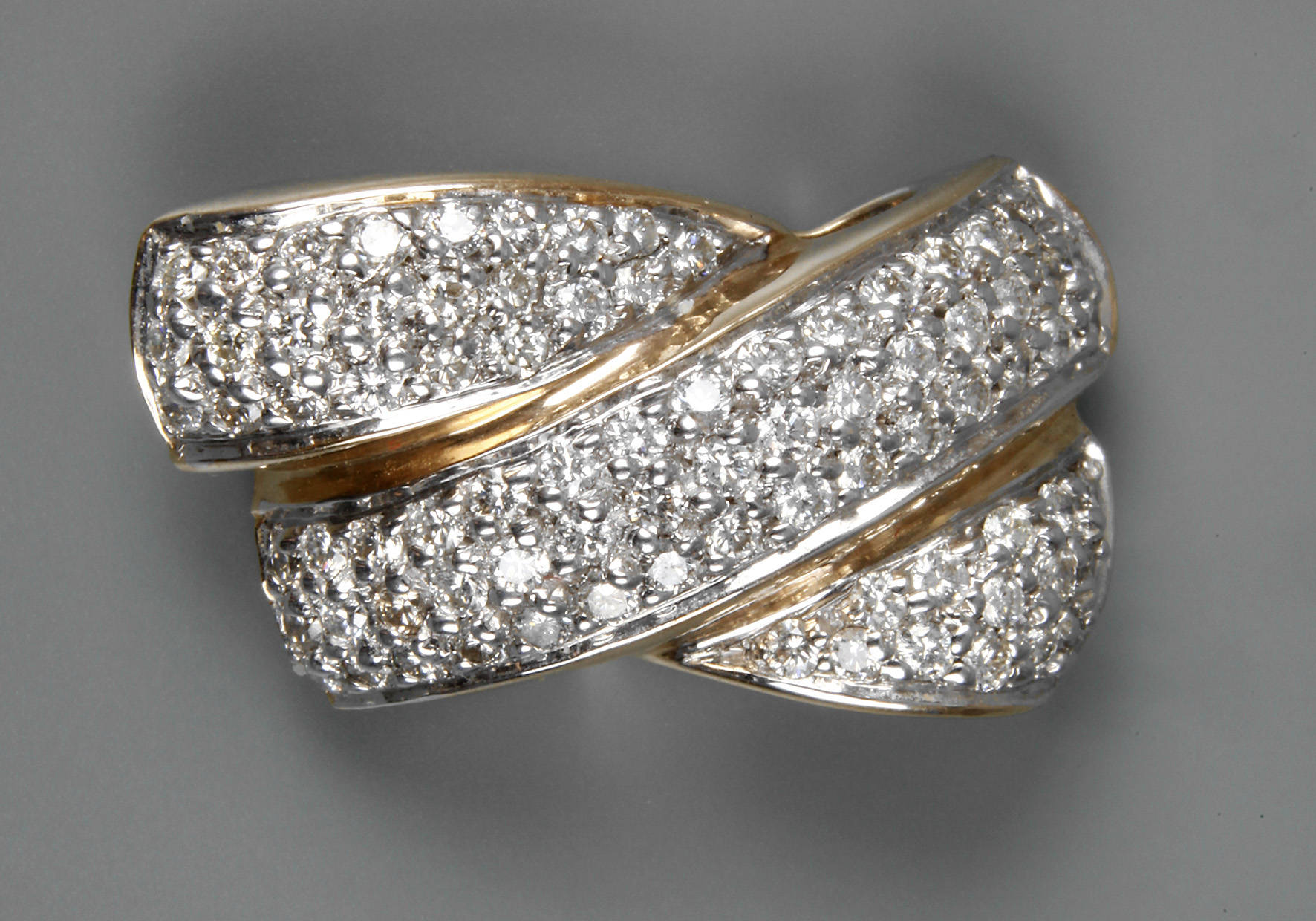 Anhänger mit Brillantbesatz von ca. 0,8 ct