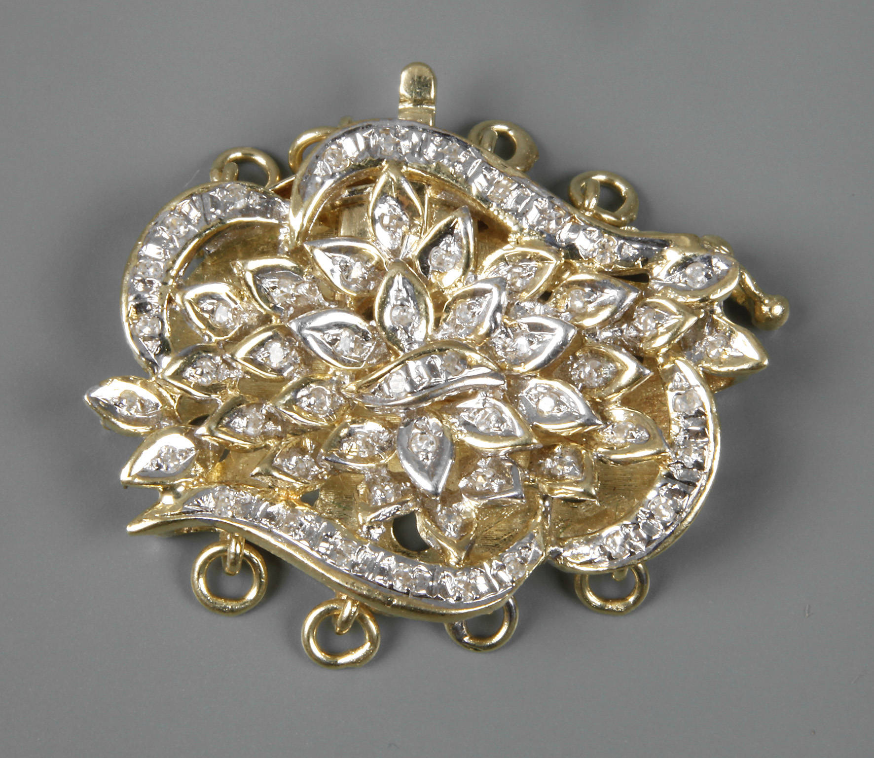 Kettenschließe mit Diamanten