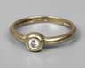 Damenring mit Brillant