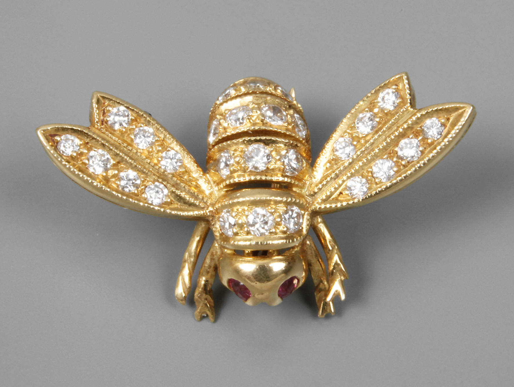 Bienenbrosche mit Brillanten