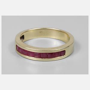 Bandring mit Rubinen