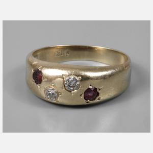 Damenring mit Diamanten und Rubinen