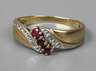 Damenring mit Rubinen