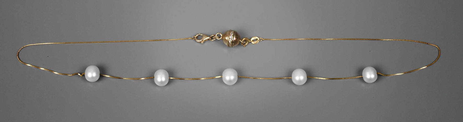 Collier mit Zuchtperlen