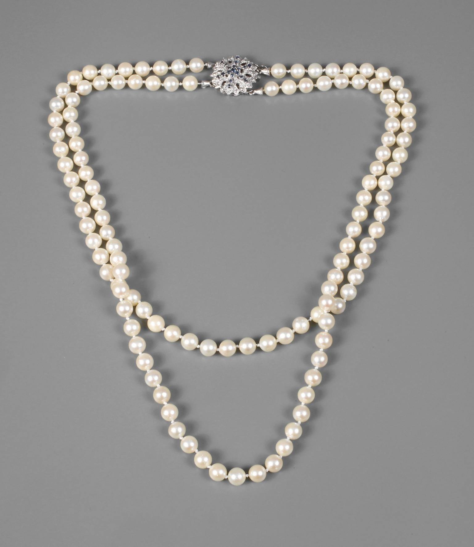 Zweireihiges Perlencollier