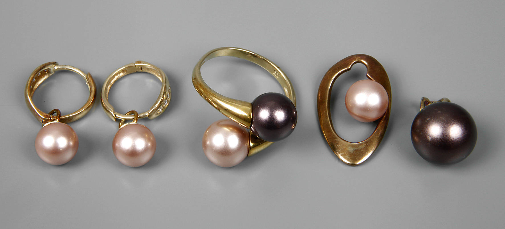 Konvolut Perlenschmuck