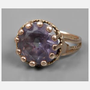 Damenring mit Schmuckstein