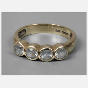 Damenring mit Aquamarinen