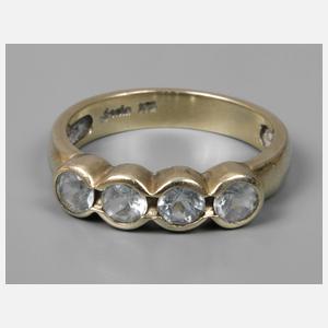 Damenring mit Aquamarinen