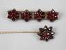 Brosche und Reversnadel mit Granatbesatz