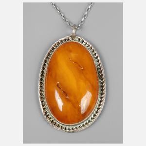 Großer Bernsteinanhänger