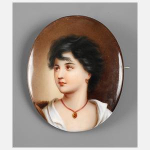 Brosche mit feiner Porzellanmalerei