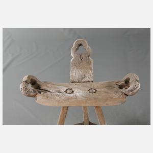 Paar alpenländische Barhocker