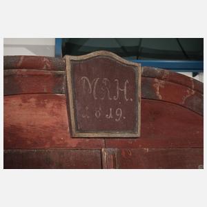 Großer Bauernschrank