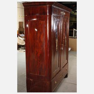 Empire Hallenschrank