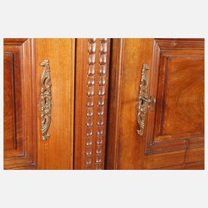 Klassizistischer Dielenschrank