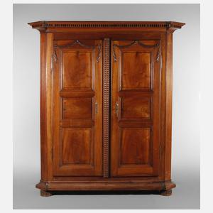 Klassizistischer Dielenschrank