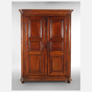 Klassizistischer Dielenschrank