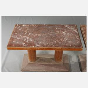 Vier Kaffeehaustische