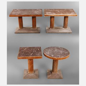 Vier Kaffeehaustische