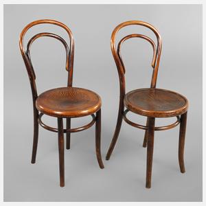 Paar Caféhausstühle