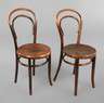 Paar Caféhausstühle