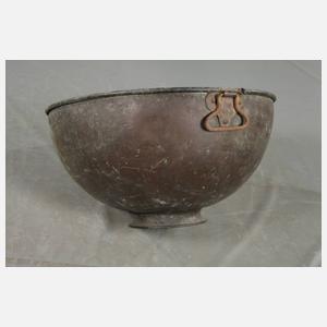 Große Kupferschüssel