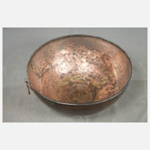 Große Kupferschüssel