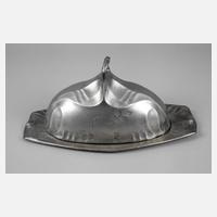 Fleischplatte mit Wärmeglocke111